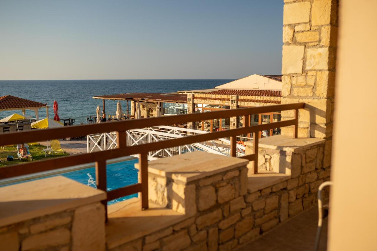 Ekavi Hotel Sfakaki Exterior photo