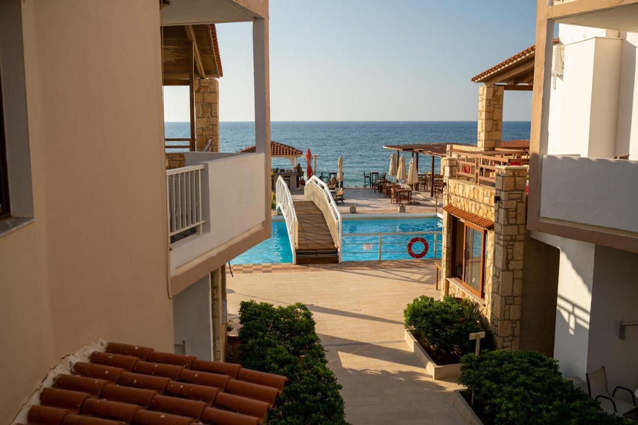 Ekavi Hotel Sfakaki Exterior photo